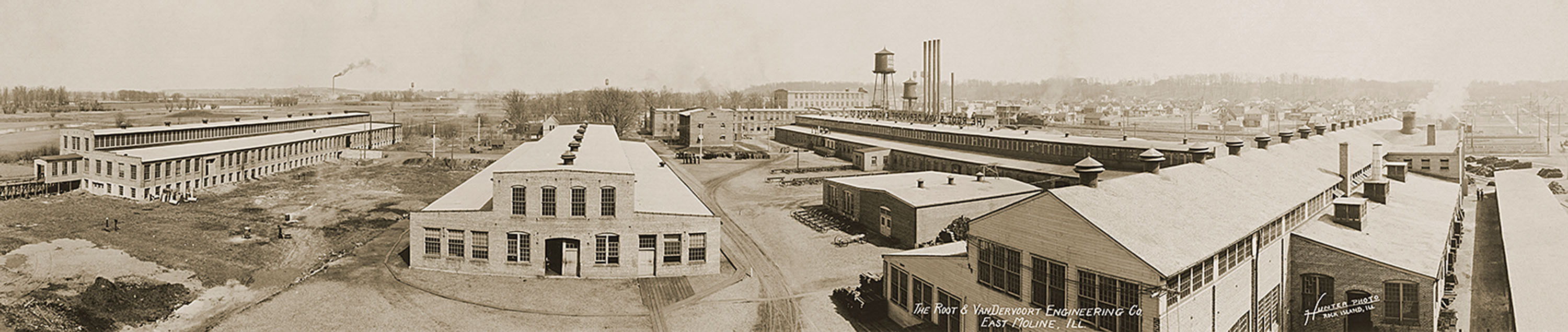 111818-qct-bigstory-eastmo-016.jpg